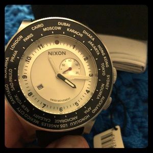 ****RARE**** Nixon Passport GMT Watch..
